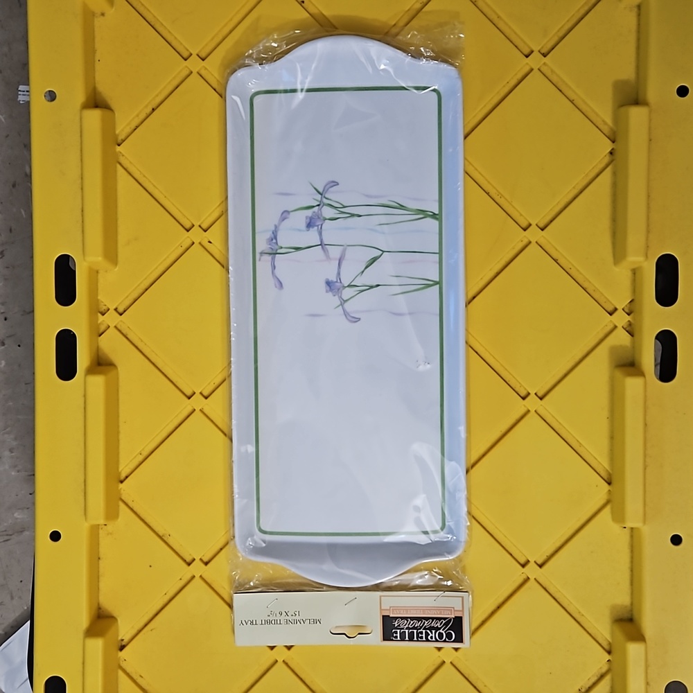 TIDBIT TRAY Corelle Coordinates